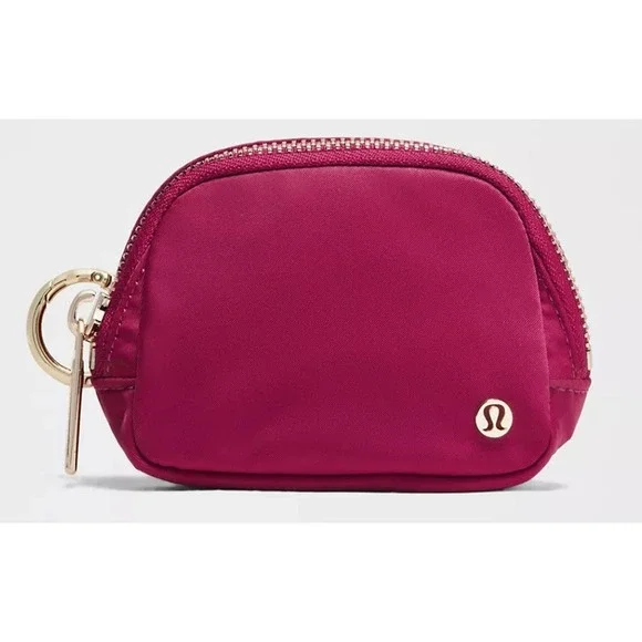 Lululemon Everywhere Belt Bag Nano Berry Rumble / Gold - Picture 1 of 5